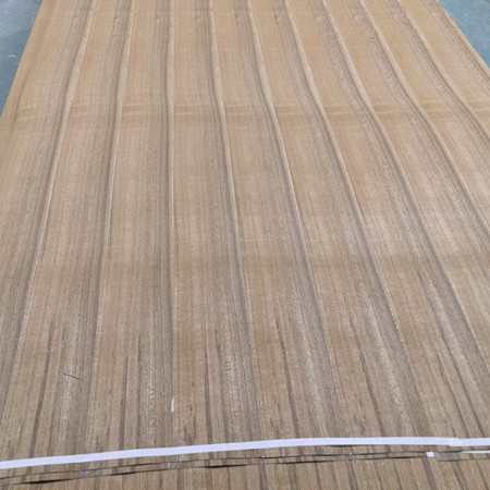 spliced teak wood veneer sheet